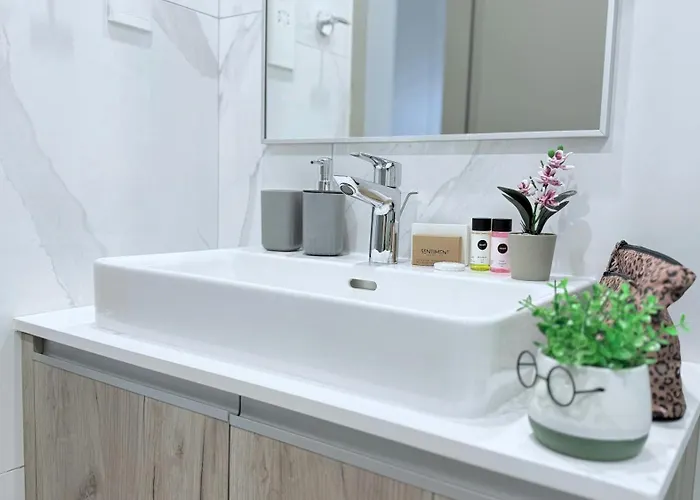 Daire Too Coool Mythical Seas 5 *