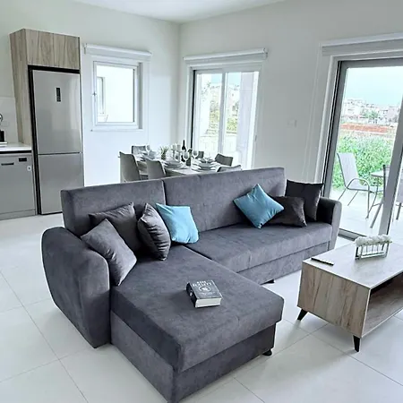 Too Coool Mythical Seas 5 * Паралимни